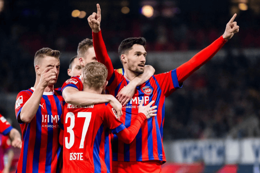 kaiyun网站-关于迈阿密热火迎德甲关键赛，加时末段防线松动，质疑声仍在，球队文化再被提及的信息